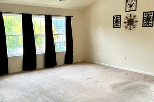 10017 Wamsley Ct, White Plains, MD 20695 - Photo 8