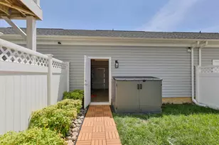11228 St Luke Dr, White Plains, MD 20695 - Photo 14