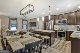 7098 Quicktree Pl, Hughesville, MD 20637 - Photo 10