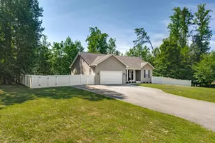 7098 Quicktree Pl, Hughesville, MD 20637 - Photo 1