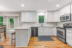 1313 Leicester Dr, La Plata, MD 20646 - Photo 2