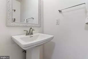 1313 Leicester Dr, La Plata, MD 20646 - Photo 16