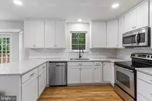 1313 Leicester Dr, La Plata, MD 20646 - Photo 20