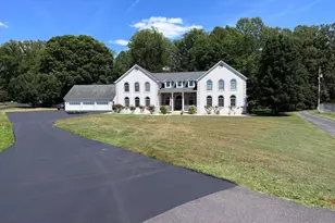 13610 Bill Lyon Pl, Bryantown, MD 20617 - Photo 2