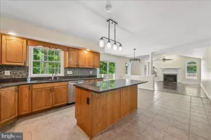 16956 Rivers Reach Ln, Hughesville, MD 20637 - Photo 18
