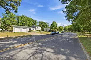 1034 St Pauls Dr, Waldorf, MD 20602 - Photo 32
