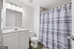 1034 St Pauls Dr, Waldorf, MD 20602 - Photo 18