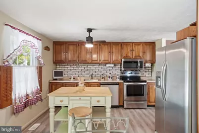 1034 Saint Pauls Drive, Waldorf, MD 20602 - Photo 10