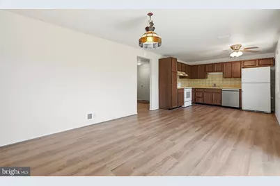 5509 Jeffrey Circle, Waldorf, MD 20601 - Photo 10