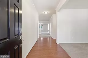 11253 Inwood Ln, White Plains, MD 20695 - Photo 2