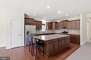 11253 Inwood Ln, White Plains, MD 20695 - Photo 10