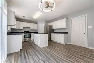 11435 Westmont Ct, Waldorf, MD 20602 - Photo 8
