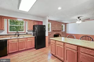 9655 Sharon Ave, La Plata, MD 20646 - Photo 8