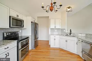 120 Hawthorne Greene Cir, La Plata, MD 20646 - Photo 22