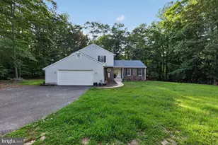 8835 Redbay Run, Bel Alton, MD 20611 - Photo 2