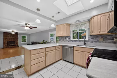8835 Redbay Run, Bel Alton, MD 20611 - Photo 8