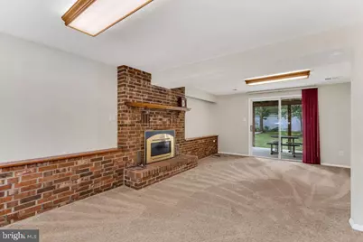 810 Kenyon Avenue, Waldorf, MD 20602 - Photo 12