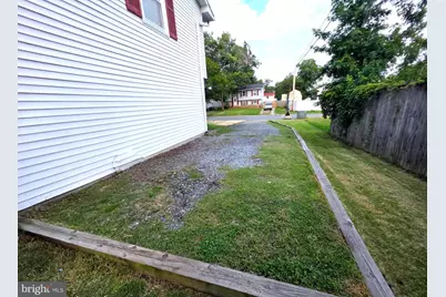 910 McIver Drive, Waldorf, MD 20602 - Photo 16