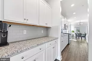 10050 Selkie Ln, Waldorf, MD 20601 - Photo 12