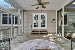 14625 Bar Harbor Ct, Swan Point, MD 20645 - Photo 8