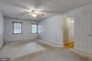 8212 7 Pines Ln, Waldorf, MD 20603 - Photo 24