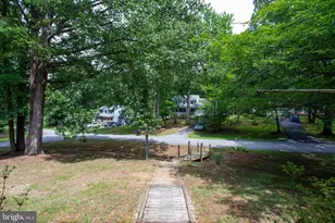 8212 7 Pines Ln, Waldorf, MD 20603 - Photo 38