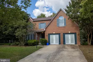 5911 Herring Ct, Waldorf, MD 20603 - Photo 1