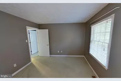 5911 Herring Court, Waldorf, MD 20603 - Photo 32