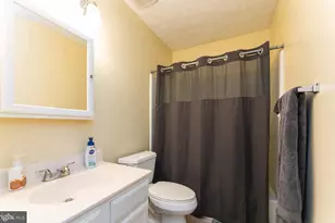 6006 Bobcat Ct, Waldorf, MD 20603 - Photo 24