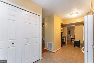 6006 Bobcat Ct, Waldorf, MD 20603 - Photo 16