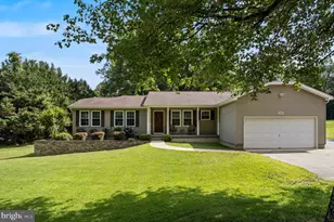 4785 Roanoke Pl, Waldorf, MD 20601 - Photo 2