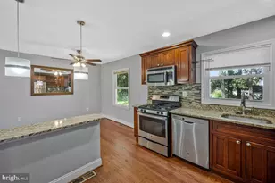 409 University Dr, Waldorf, MD 20602 - Photo 4