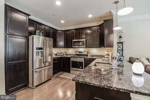 392 Buckeye Cir, La Plata, MD 20646 - Photo 6