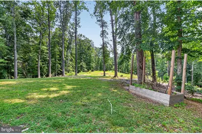 7075 Wood Glen Drive, Hughesville, MD 20637 - Photo 6