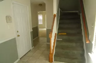7911 Heatherleigh Pl, White Plains, MD 20695 - Photo 4