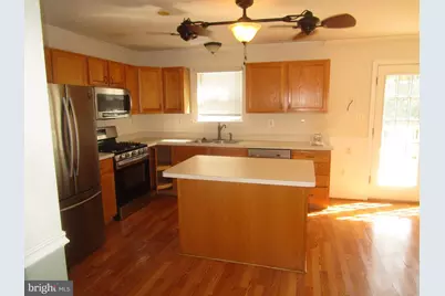 7911 Heatherleigh Place, White Plains, MD 20695 - Photo 10