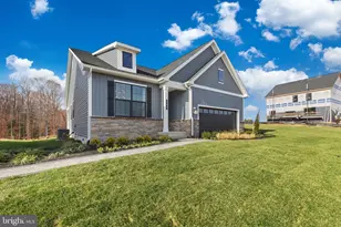 345 Long Branch Ln, La Plata, MD 20646 - Photo 2