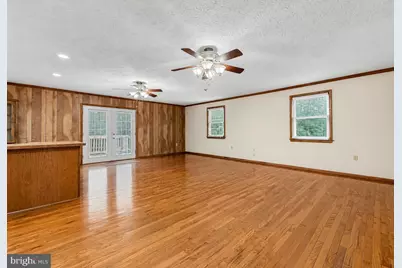 7115 Maxwell Drive, Hughesville, MD 20637 - Photo 8