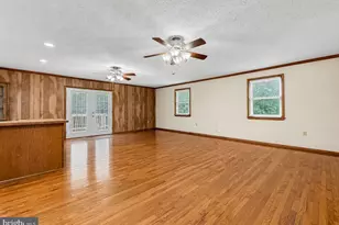 7115 Maxwell Dr, Hughesville, MD 20637 - Photo 8