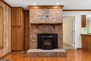 7115 Maxwell Dr, Hughesville, MD 20637 - Photo 10