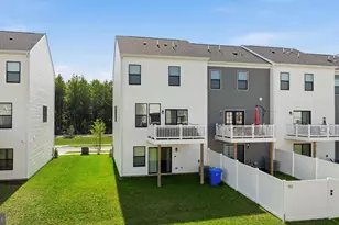 369 Soft Rush Ln, La Plata, MD 20646 - Photo 32