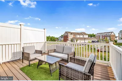 11687 Emily Dickinson Pl, White Plains, MD 20695 - Photo 14