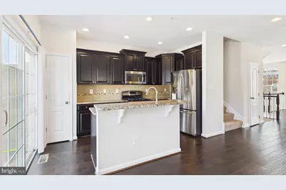 11482 Stockport Place, White Plains, MD 20695 - Photo 10