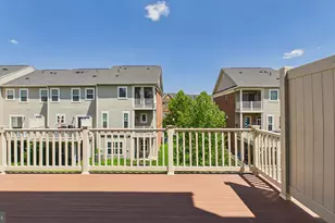 11482 Stockport Pl, White Plains, MD 20695 - Photo 18