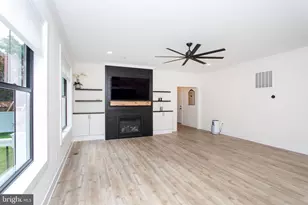 12126 Riverview Dr, Newburg, MD 20664 - Photo 18