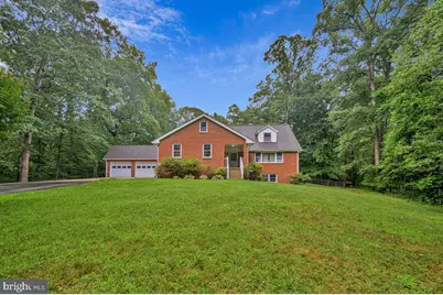 7185 Hawthorne Road, La Plata, MD 20646 - Photo 1