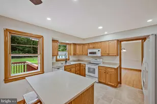 7185 Hawthorne Rd, La Plata, MD 20646 - Photo 18