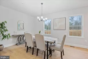7016 Grace Landing Ct, Hughesville, MD 20637 - Photo 12