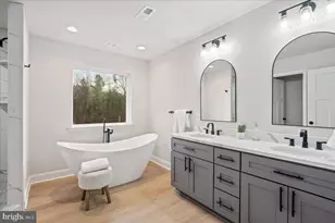 7016 Grace Landing Ct, Hughesville, MD 20637 - Photo 28