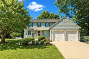 10605 Ashford Cir, Waldorf, MD 20603 - Photo 4